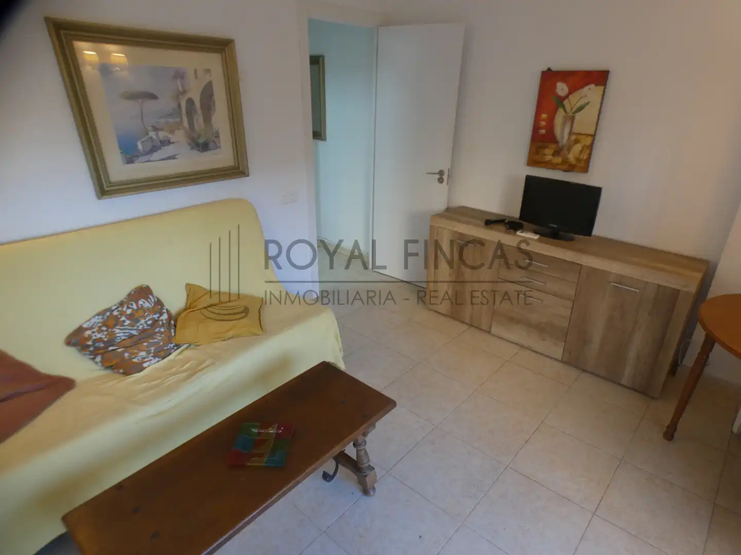 Sala d'estar de Pis en venda en Benalmádena amb Aire condicionat, Terrassa i Moblat