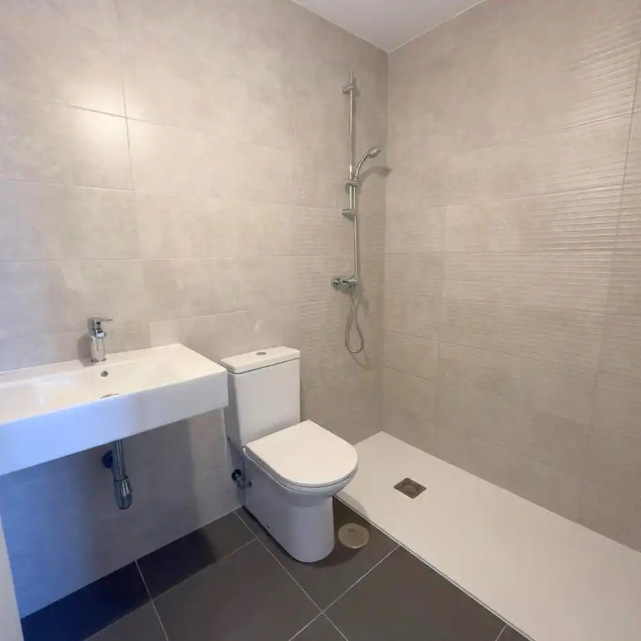Bathroom of Flat for sale in Arganda del Rey  with Air Conditioner, Heating and Terrace