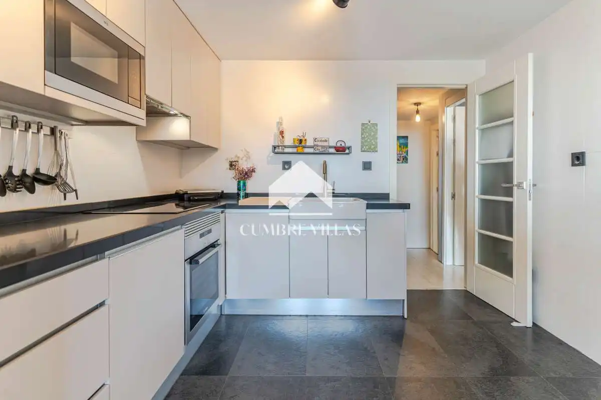 Cocina de Casa adosada en venta en Almuñécar con Terraza, Trastero y Internet