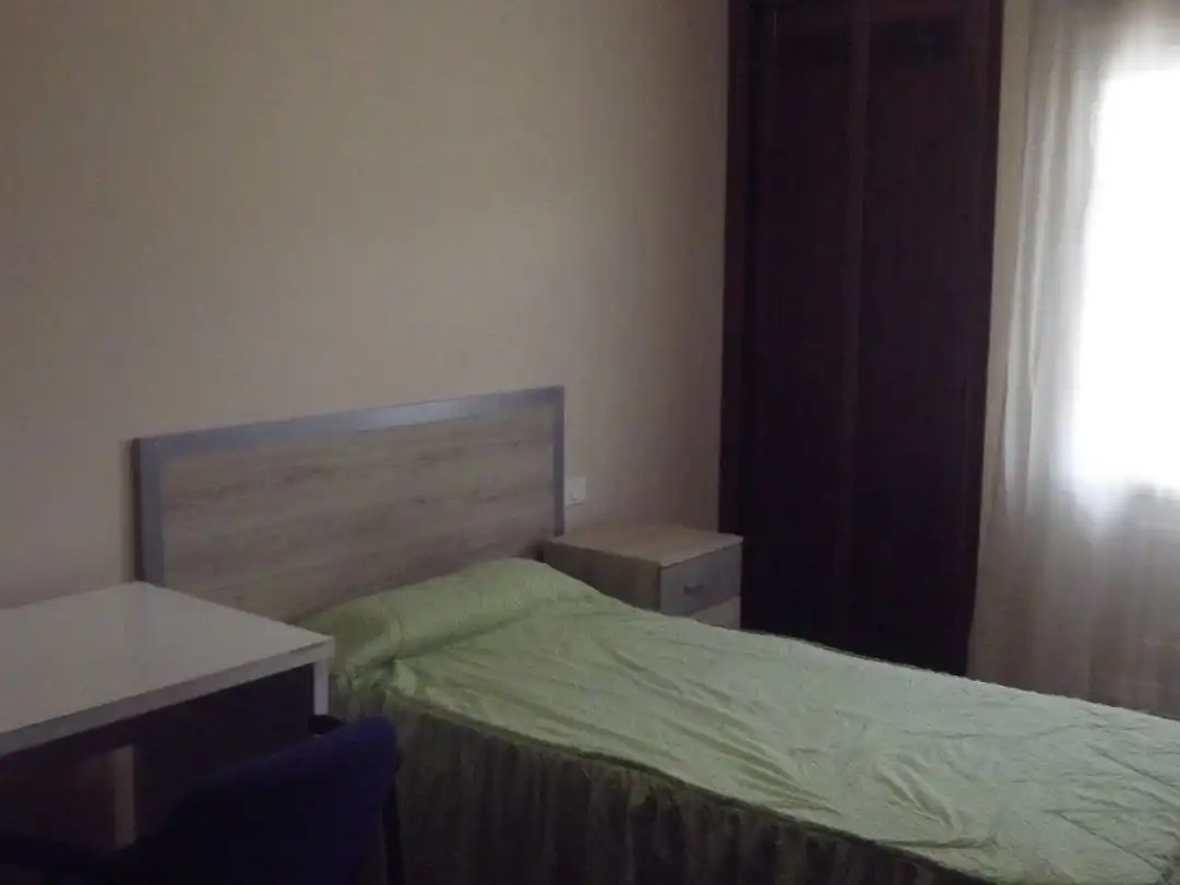 Dormitori de Casa o xalet en venda en El Rosario amb Terrassa i Balcó