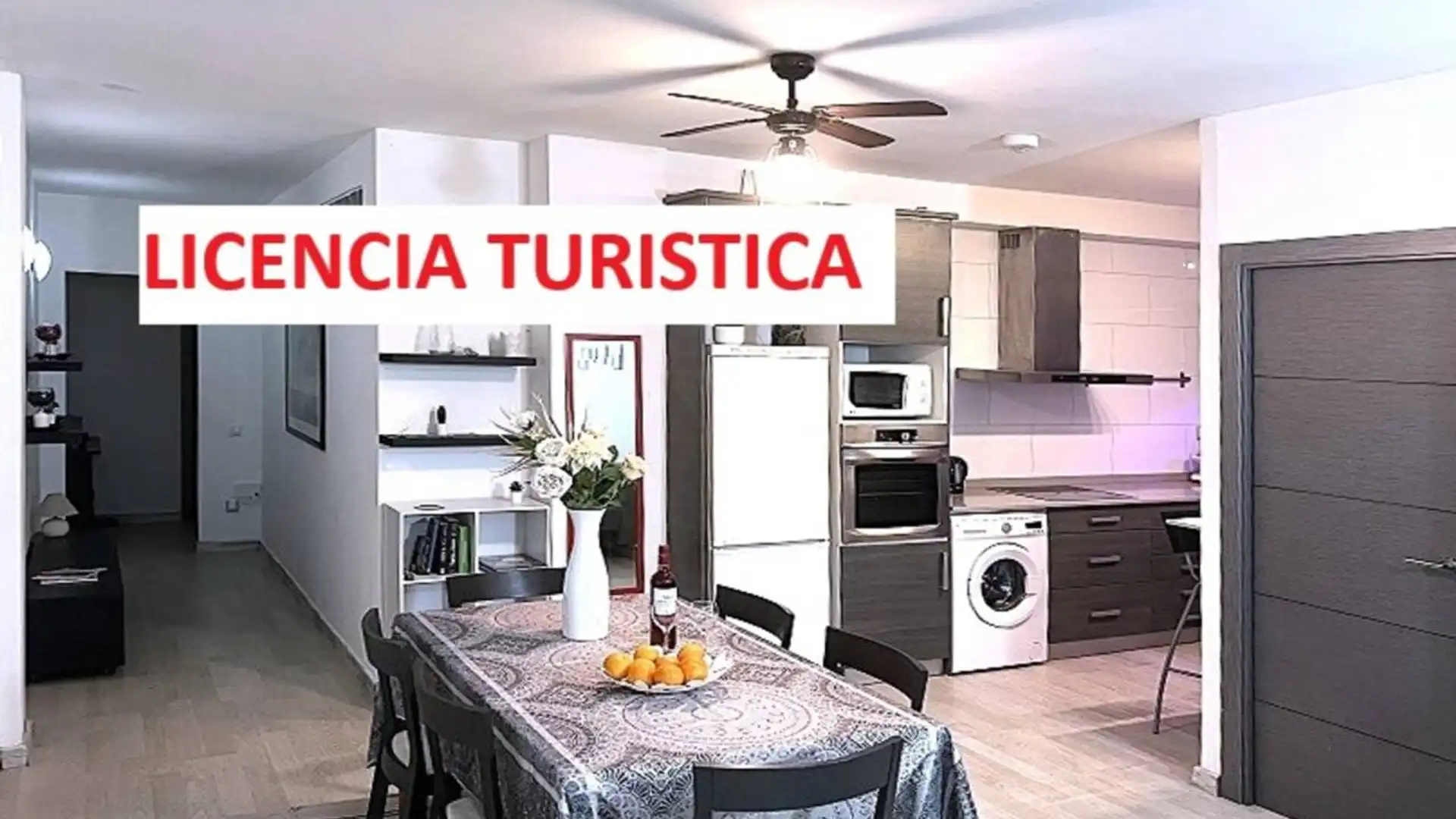 Cuina de Pis en venda en Lloret de Mar amb Moblat i Piscina comunitària