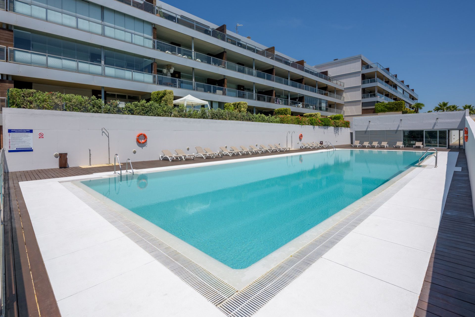 Swimming pool of Planta baja for sale in Manilva  with Air Conditioner, Terrace and Storage room