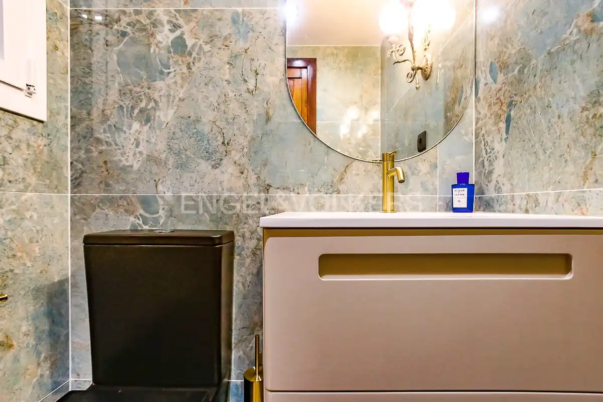 Badezimmer von Wohnung zur Miete in Sitges mit Klimaanlage, Heizung und Schwimmbad