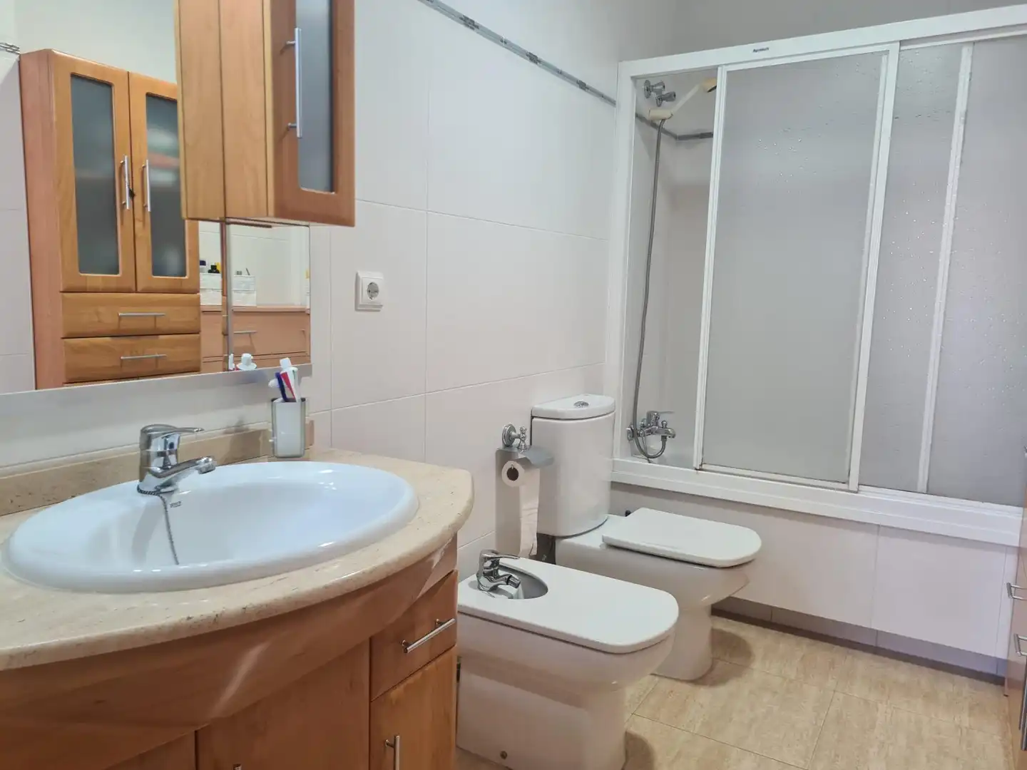 Bathroom of Flat for sale in Elche / Elx  with Air Conditioner, Heating and Terrace
