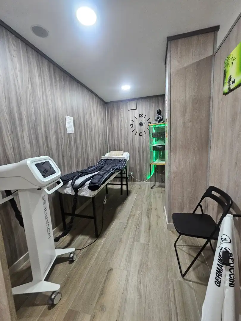Local comercial en venda a Centre - Sant Oleguer, imagen 15