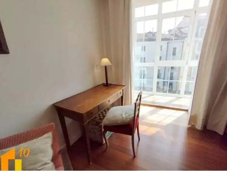 Habitación de Piso en venta en Burgos con Calefacción