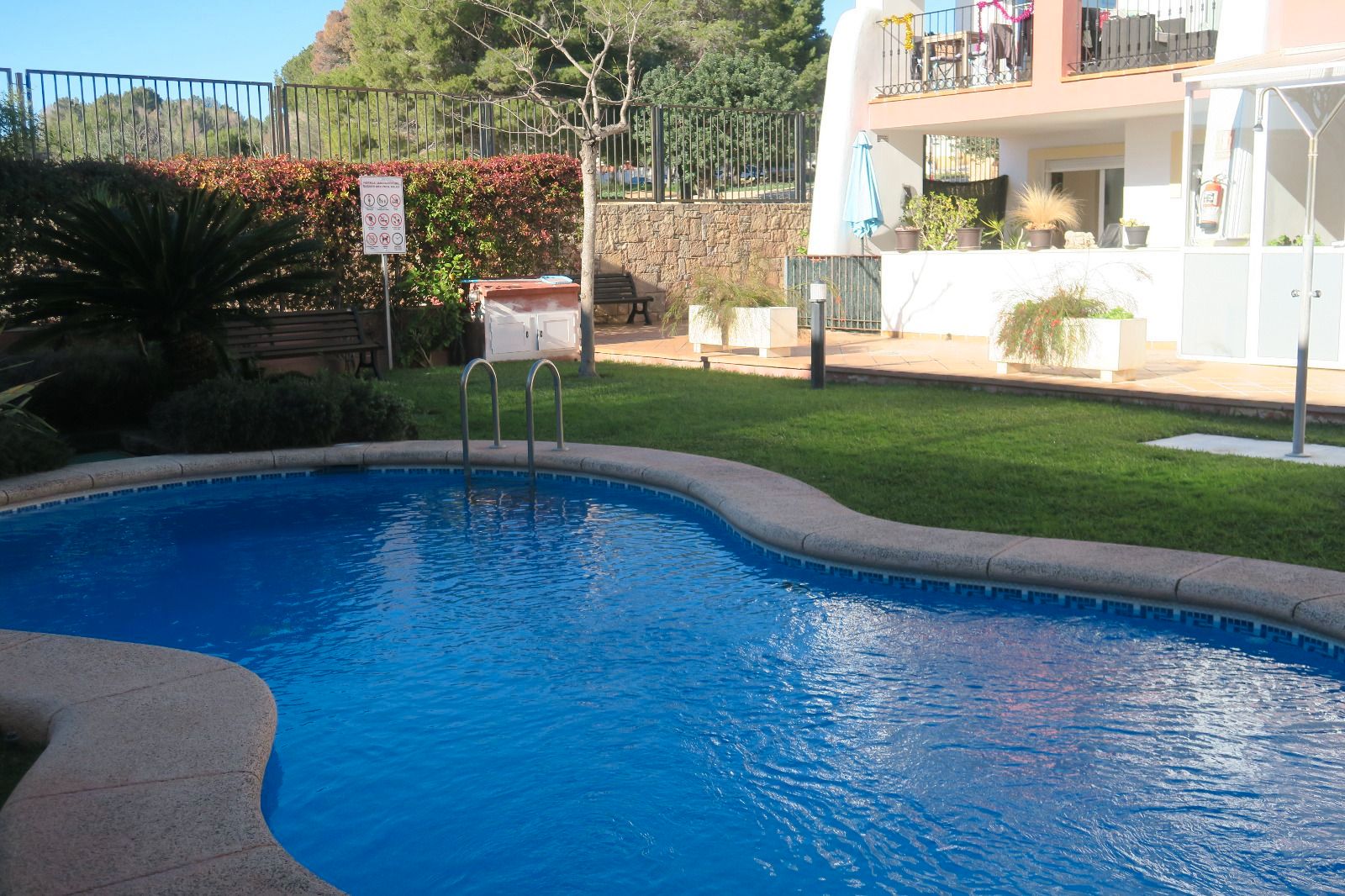 Piscina de Apartament en venda en Dénia amb Jardí privat, Terrassa i Piscina