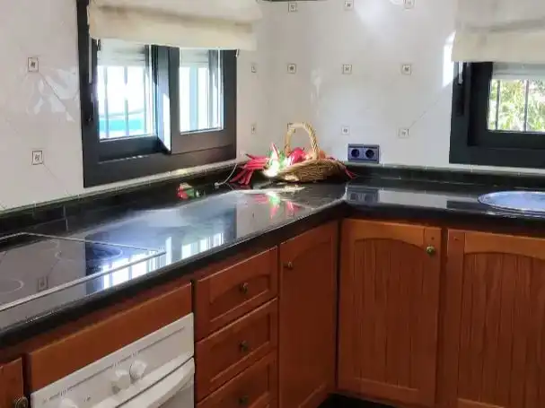 Cocina de Piso en venta en Islantilla con Aire acondicionado, Jardín privado y Piscina