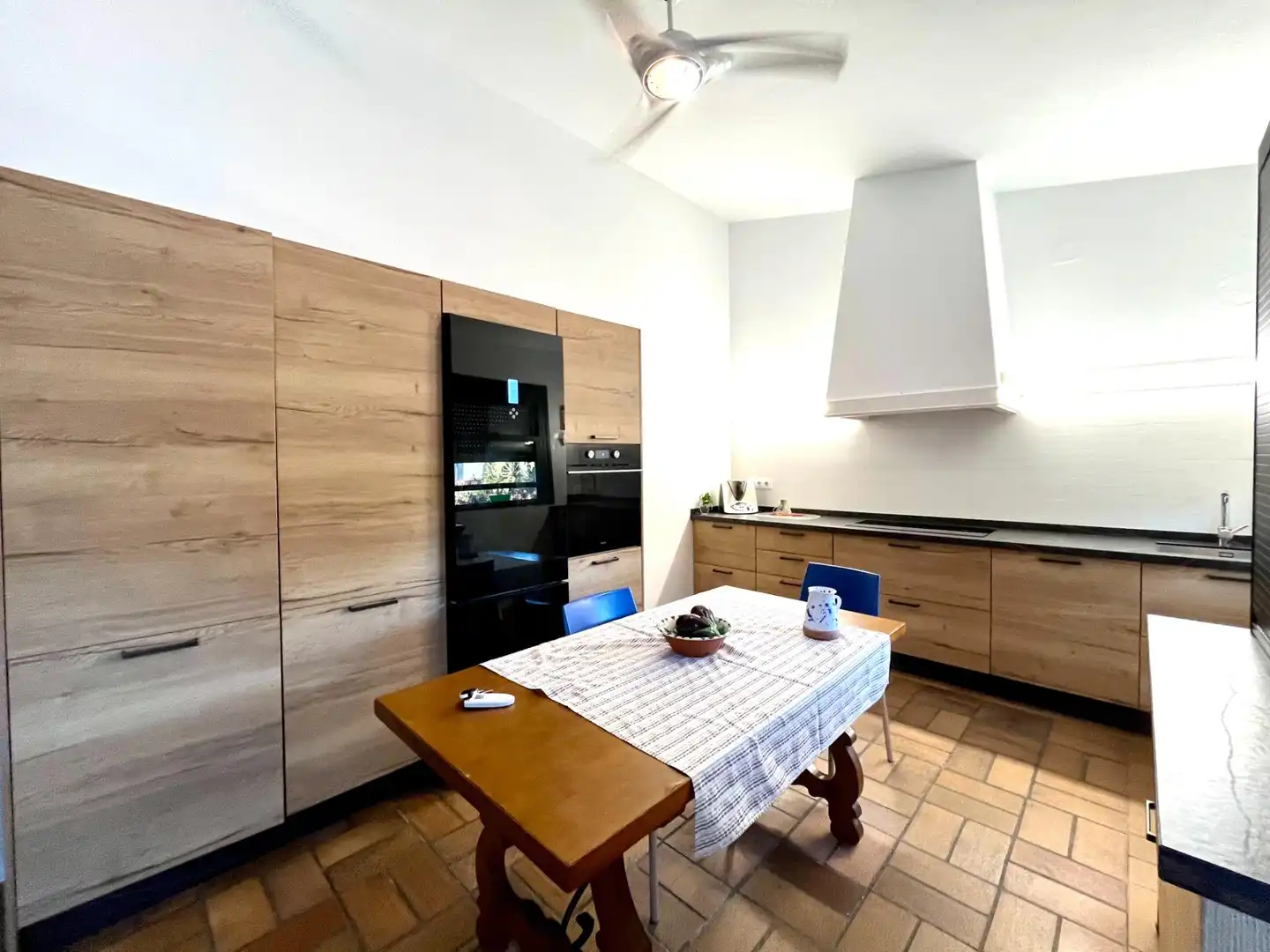 Cocina de Finca rústica en venta en Ayamonte con Jardín privado, Trastero y Piscina