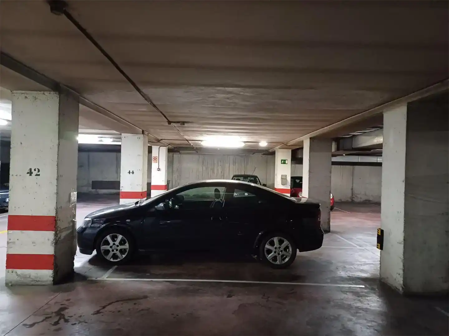 Aparcament de Garatge en venda en Avilés