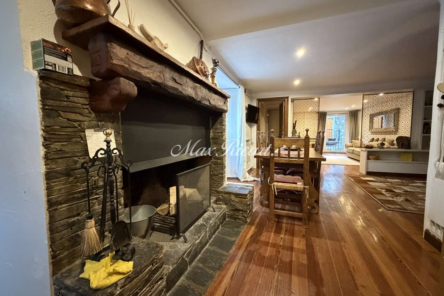 Duplex for sale in Llívia  with Furnished