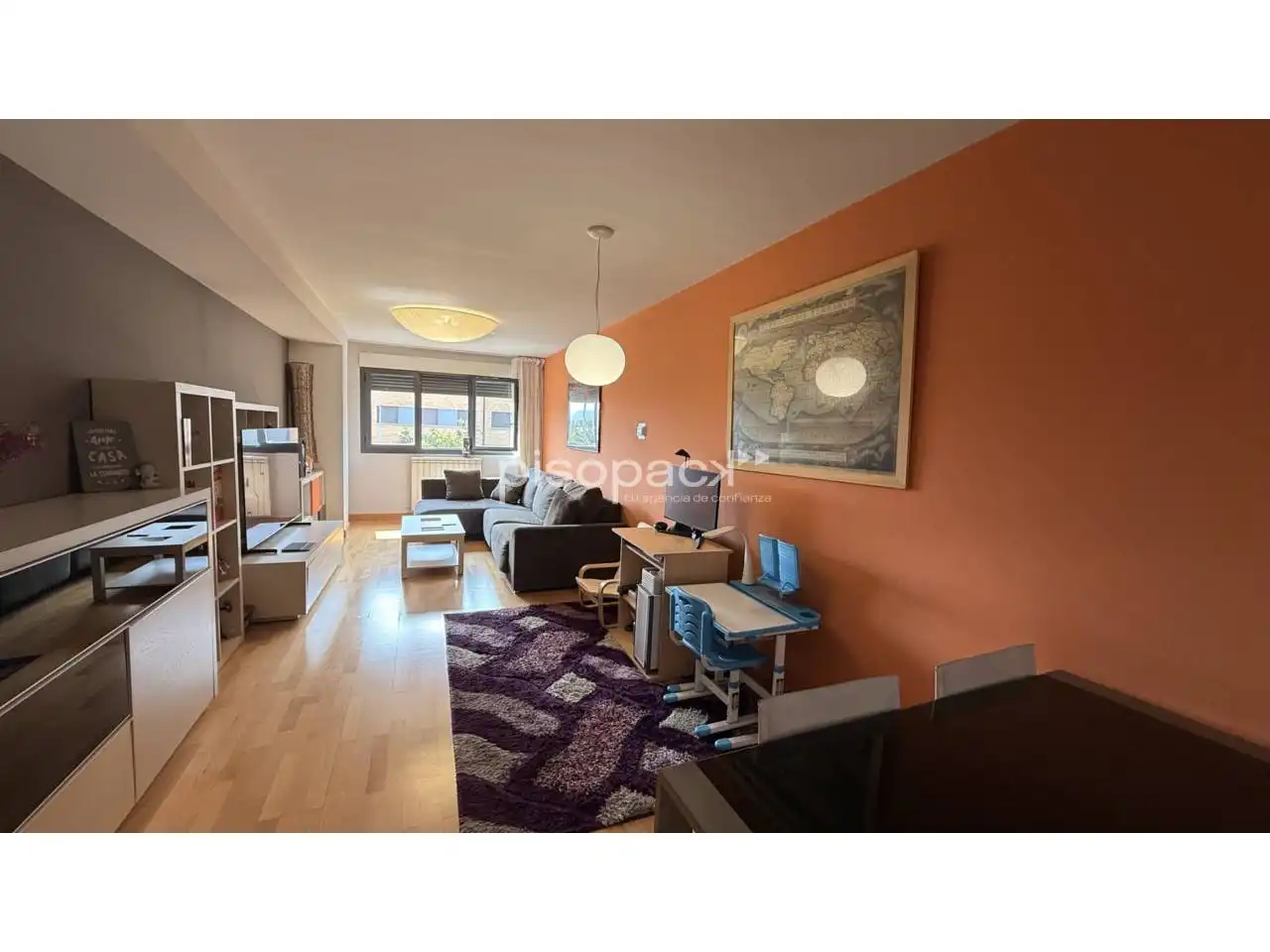 Sala de estar de Piso en venta en Berrioplano / Berriobeiti con Calefacción, Parquet y Terraza