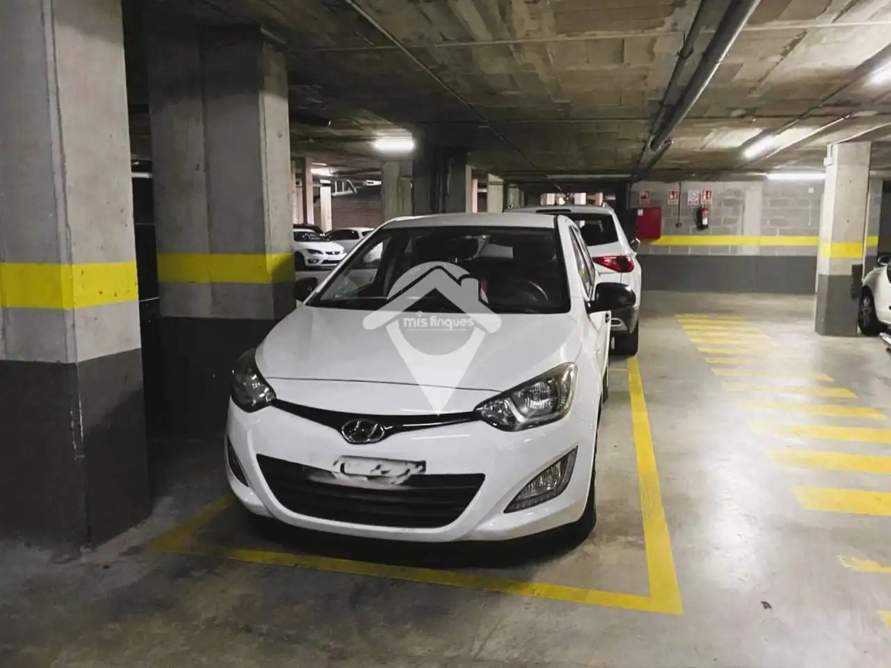 Parking de Piso en venta en Sabadell con Aire acondicionado, Calefacción y Parquet