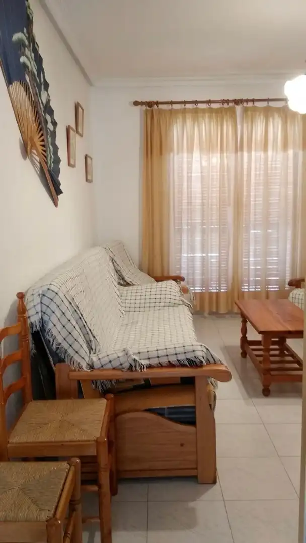 Wohnzimmer von Wohnungen zur Miete in Torrevieja mit Klimaanlage, Schwimmbad und Möbliert