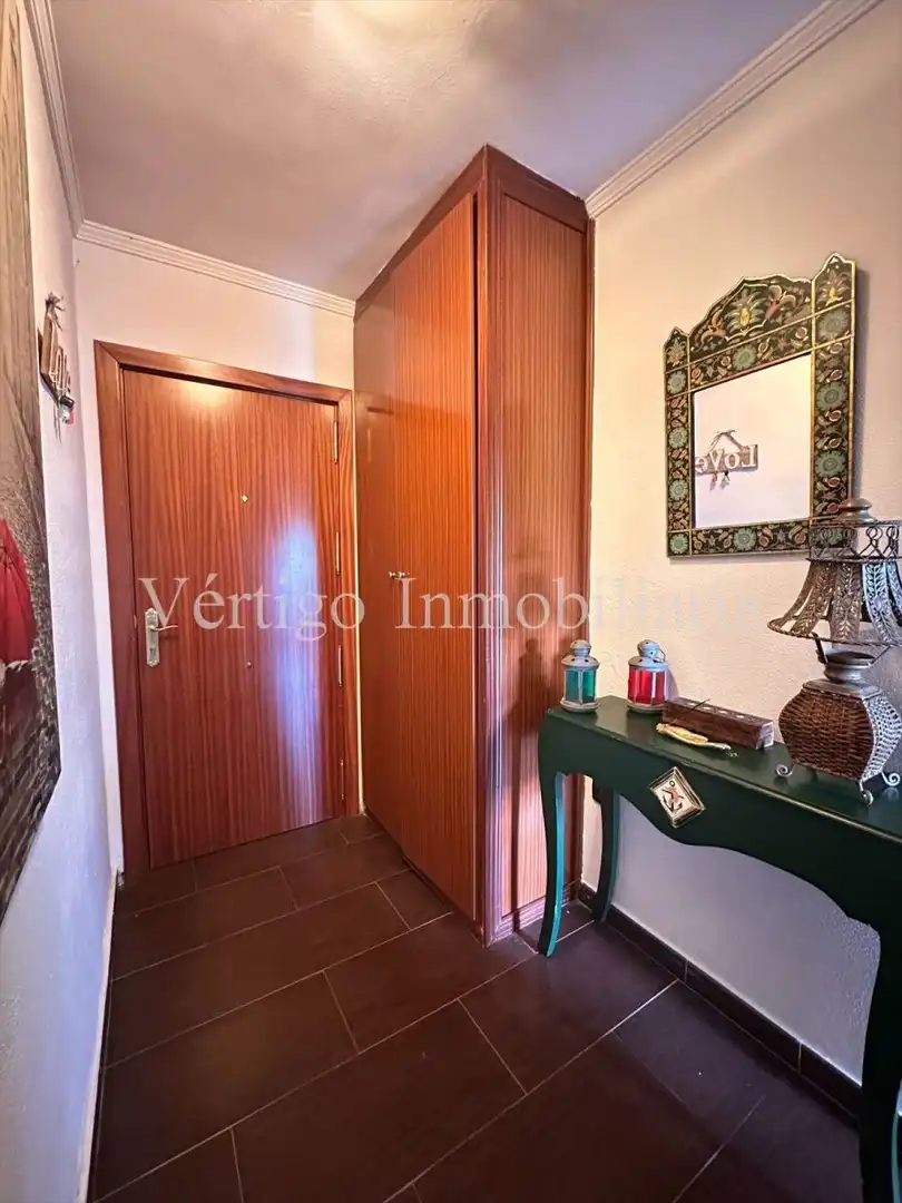 Flat for sale in Urbanizacion Parque Giralda, 1, La Hacienda - Nueva Andalucía