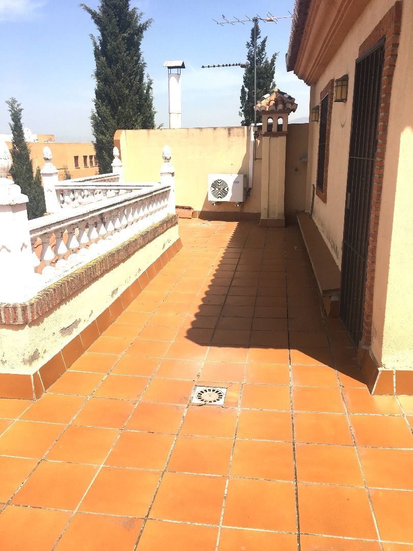Terrassa de Casa adosada de lloguer en Armilla amb Aire condicionat i Terrassa