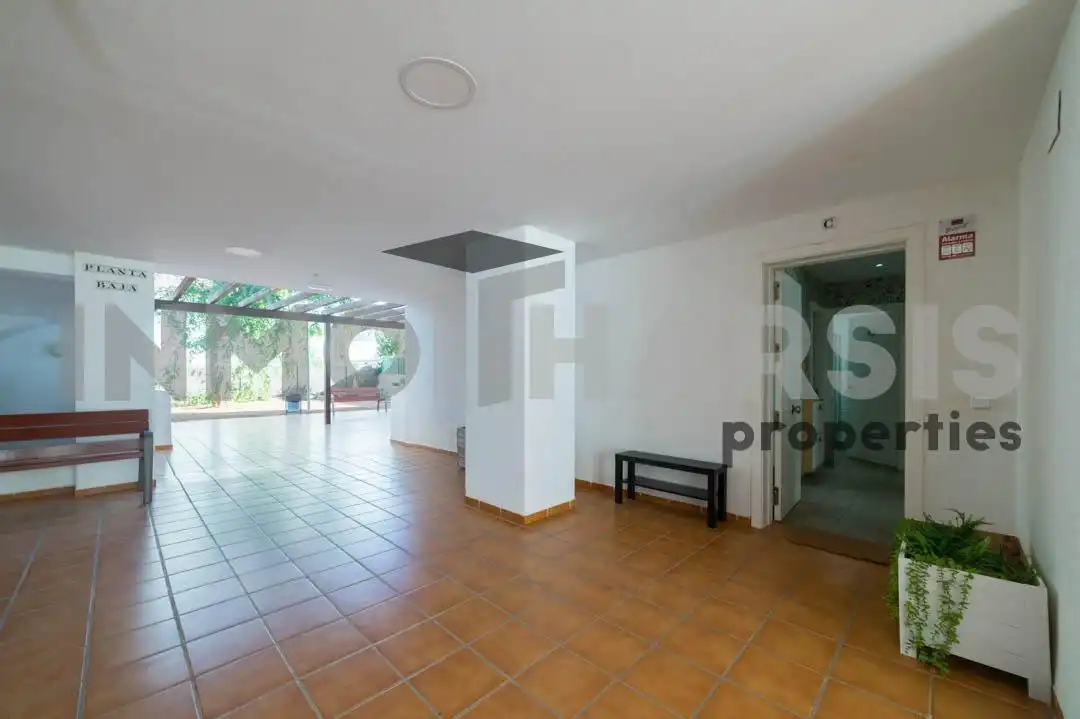 Planta baixa en venda a El Toyo