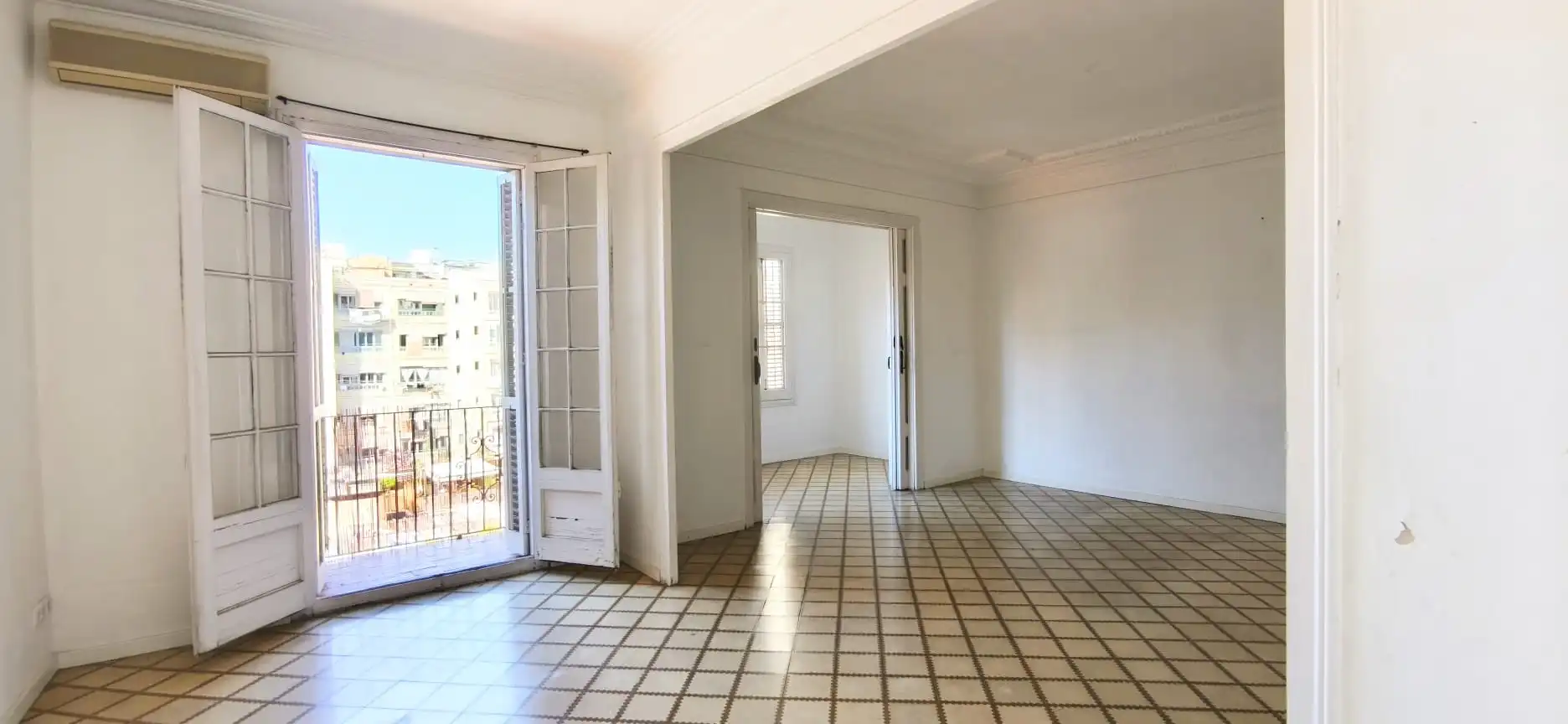 Sala de estar de Piso de alquiler en Barcelona con Aire acondicionado, Horno y Balcón