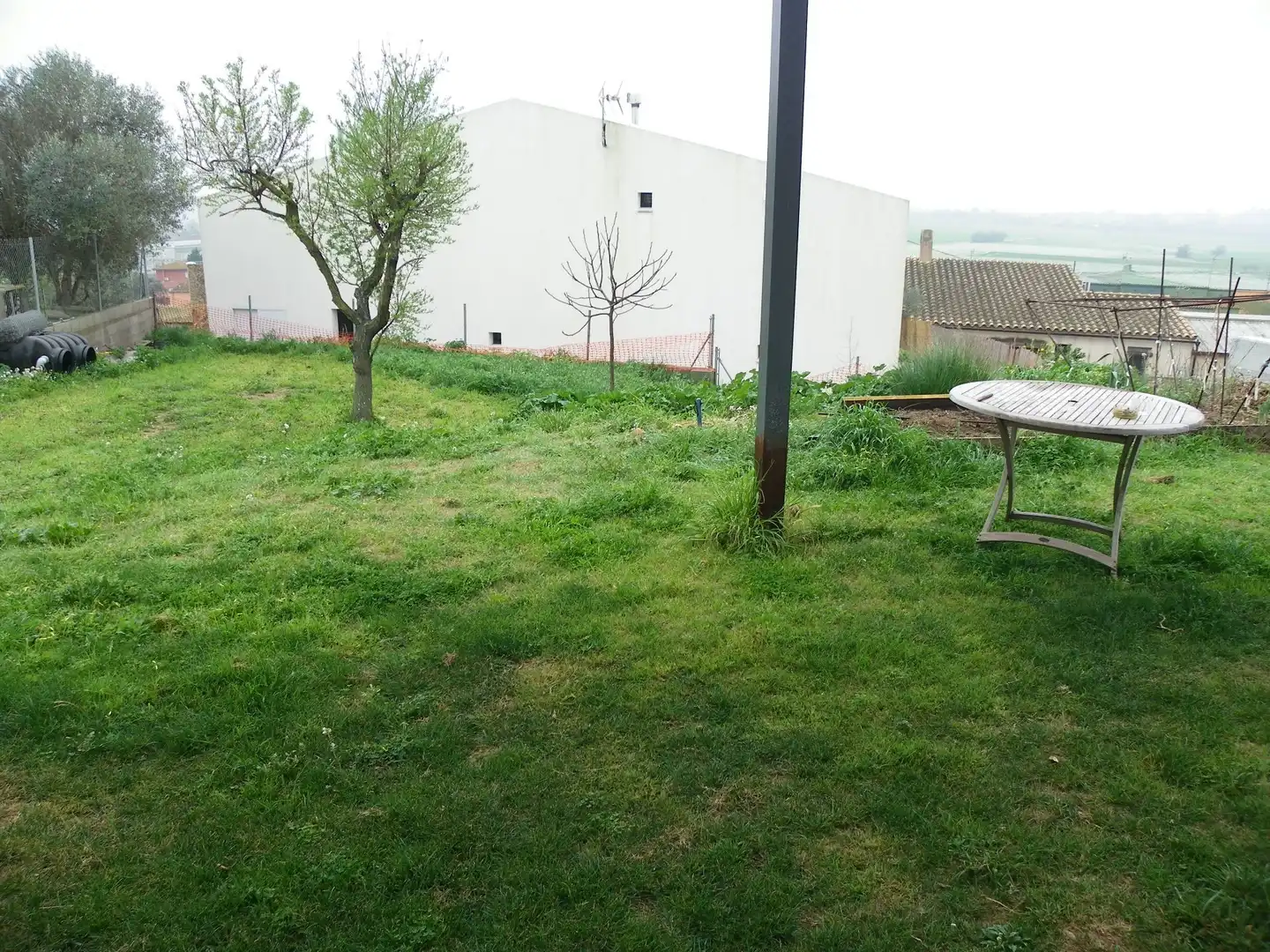 Houses for sale in Albons  with Air Conditioner, Heating and Private garden