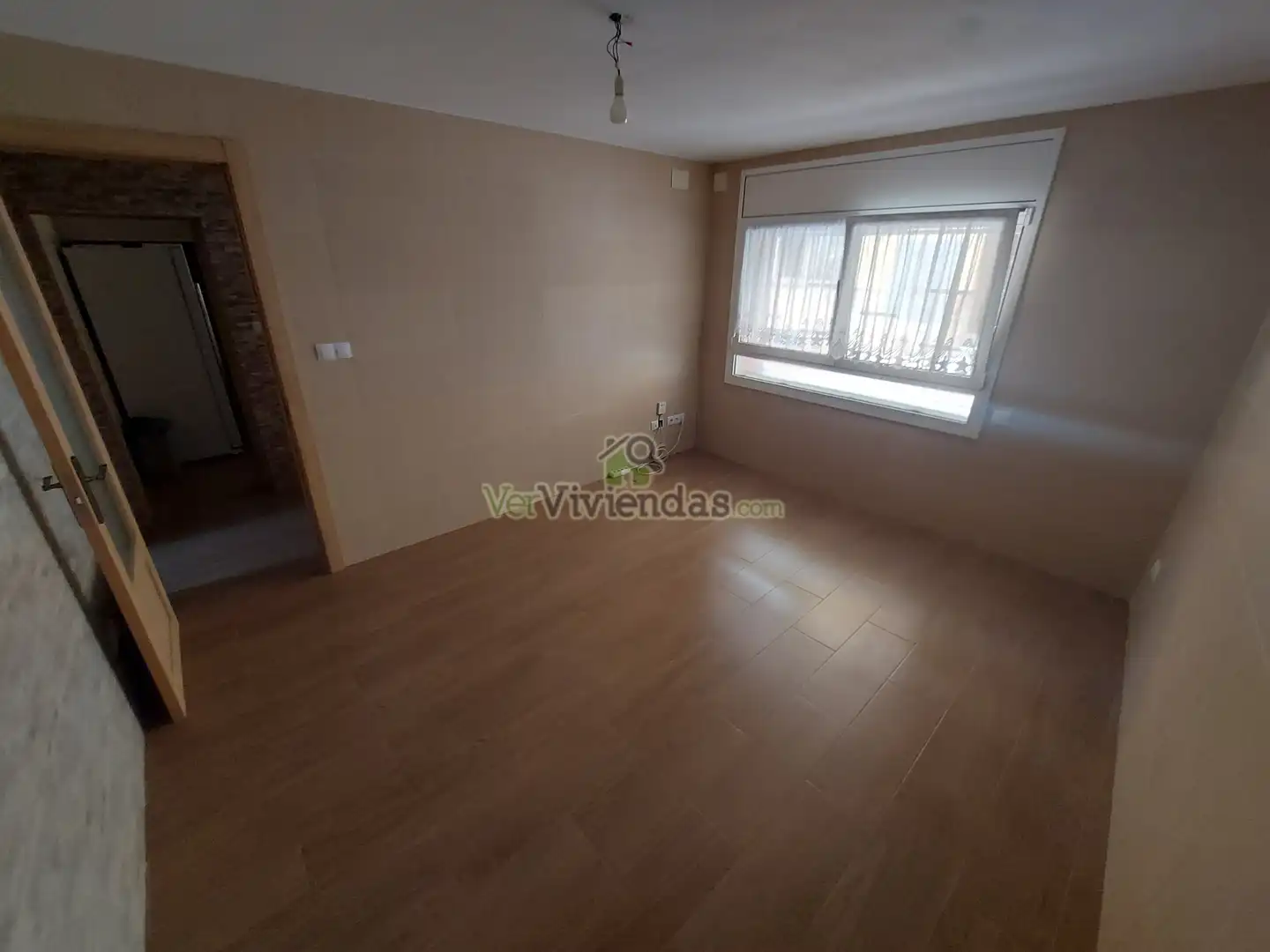 Habitación de Planta baja en venta en Castellar del Vallès con Terraza, Horno y Internet