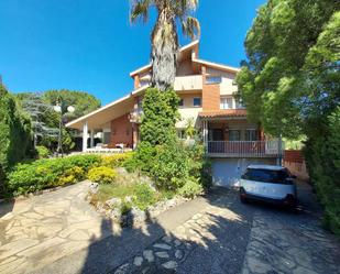 Exterior view of House or chalet for sale in El Vendrell  with Heating, Private garden and Terrace