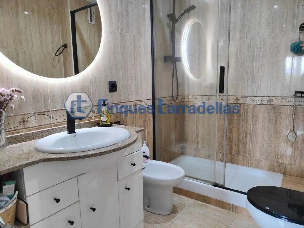 Baño de Piso en venta en Blanes con Aire acondicionado, Calefacción y Parquet