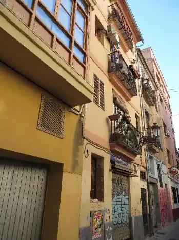 Vista exterior de Edifici en venda en Valencia