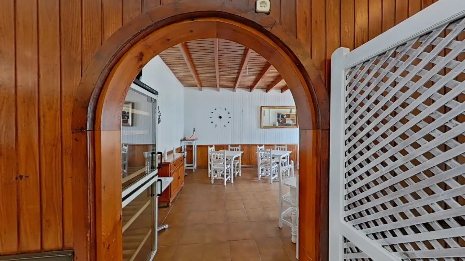 Commercial properties for sale in Nicaragua (de) (elviria), Elviria