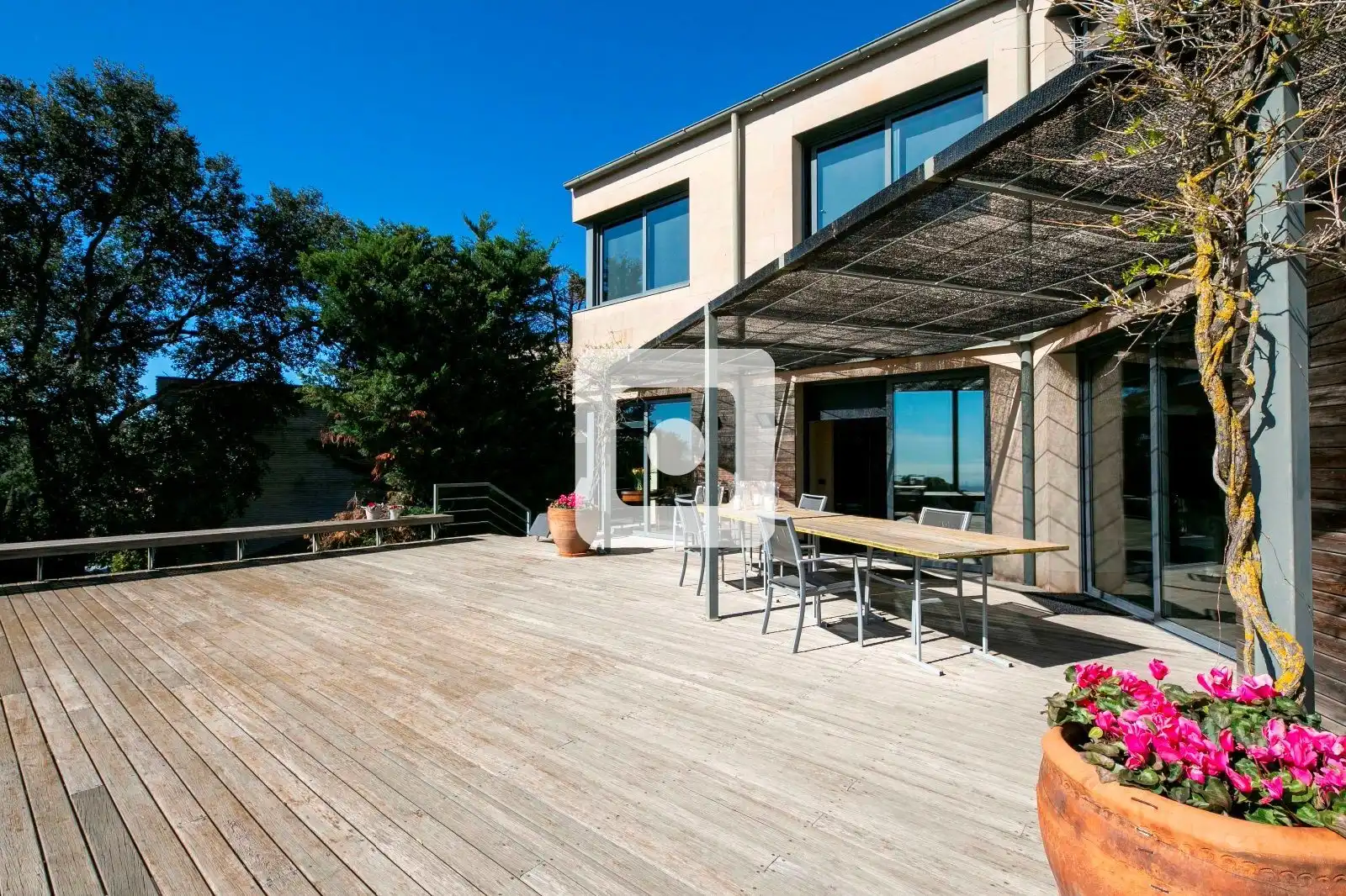 Terrassa de Casa o xalet en venda en Barcelona amb Aire condicionat, Calefacció i Terrassa