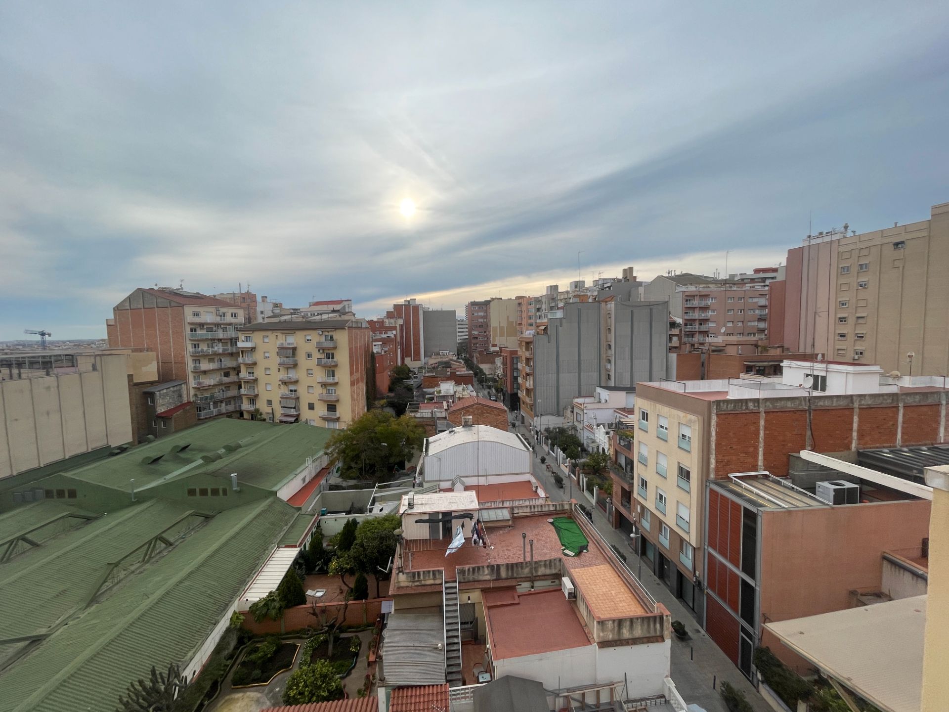 Exterior view of Flat for sale in  Barcelona Capital  with Terrace, Furnished and Alarm