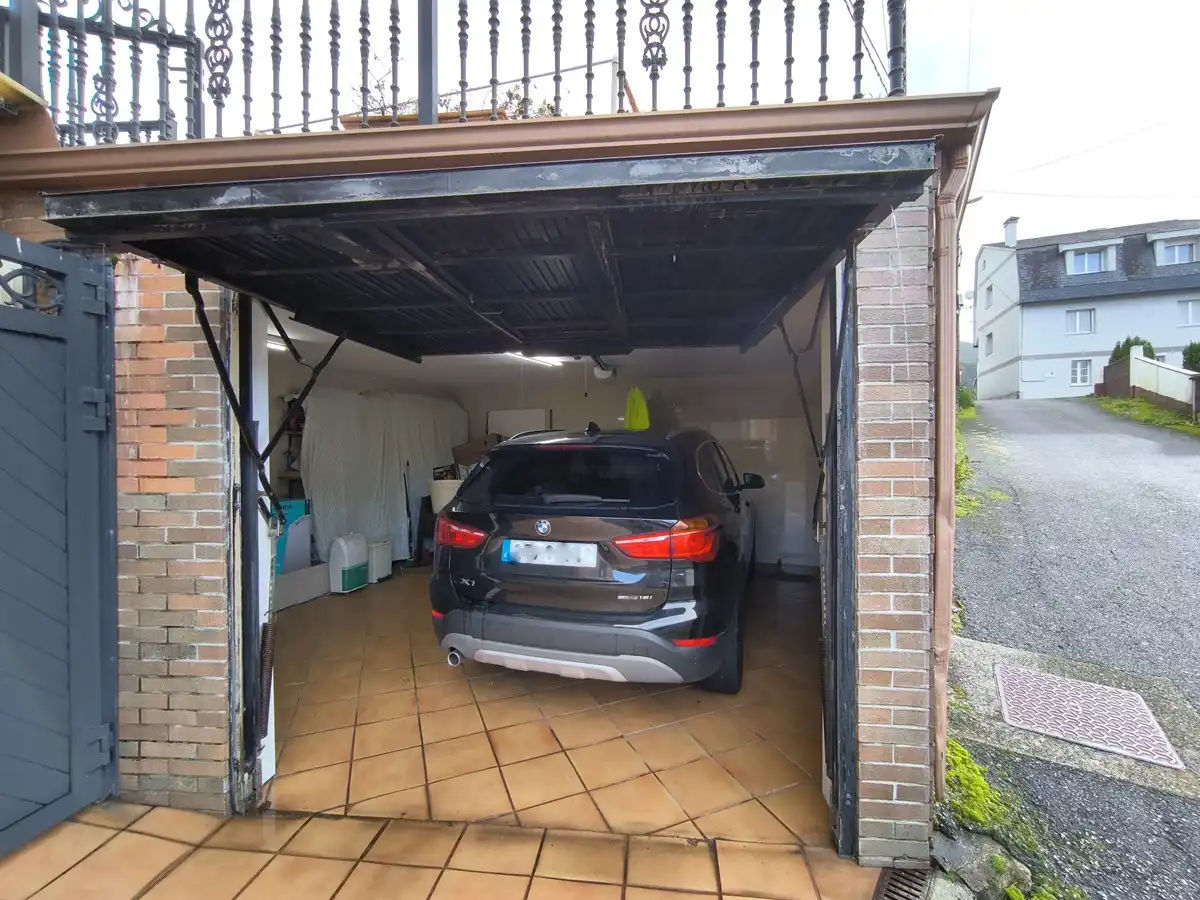 Parking of Houses for sale in Vilagarcía de Arousa  with Heating, Terrace and Storage room