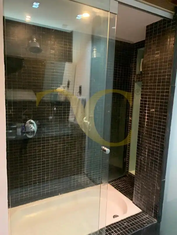 Baño de Piso de alquiler en Madrid con Aire acondicionado y Calefacción