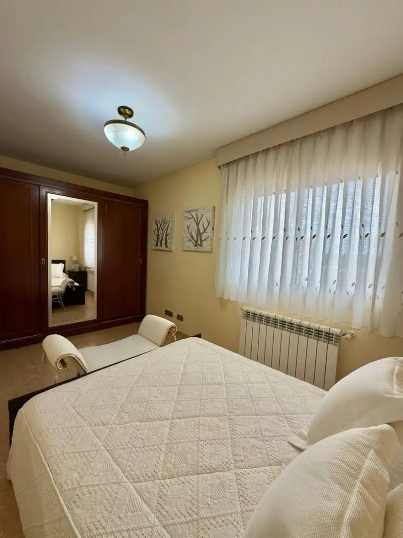 Habitación de Casa o chalet en venta en Banyeres del Penedès con Aire acondicionado, Calefacción y Terraza