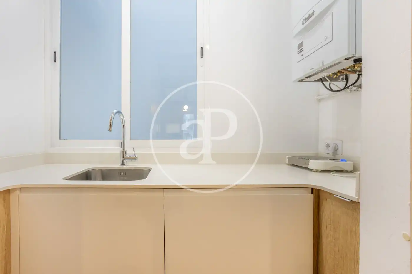 Cocina de Piso de alquiler en Valencia con Aire acondicionado, Calefacción y Amueblado