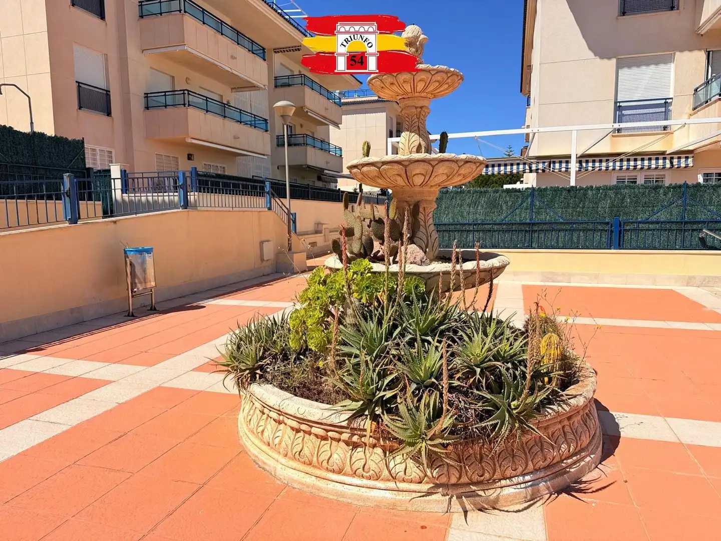 Terraza de Ático en venta en Pilar de la Horadada con Aire acondicionado, Jardín privado y Trastero