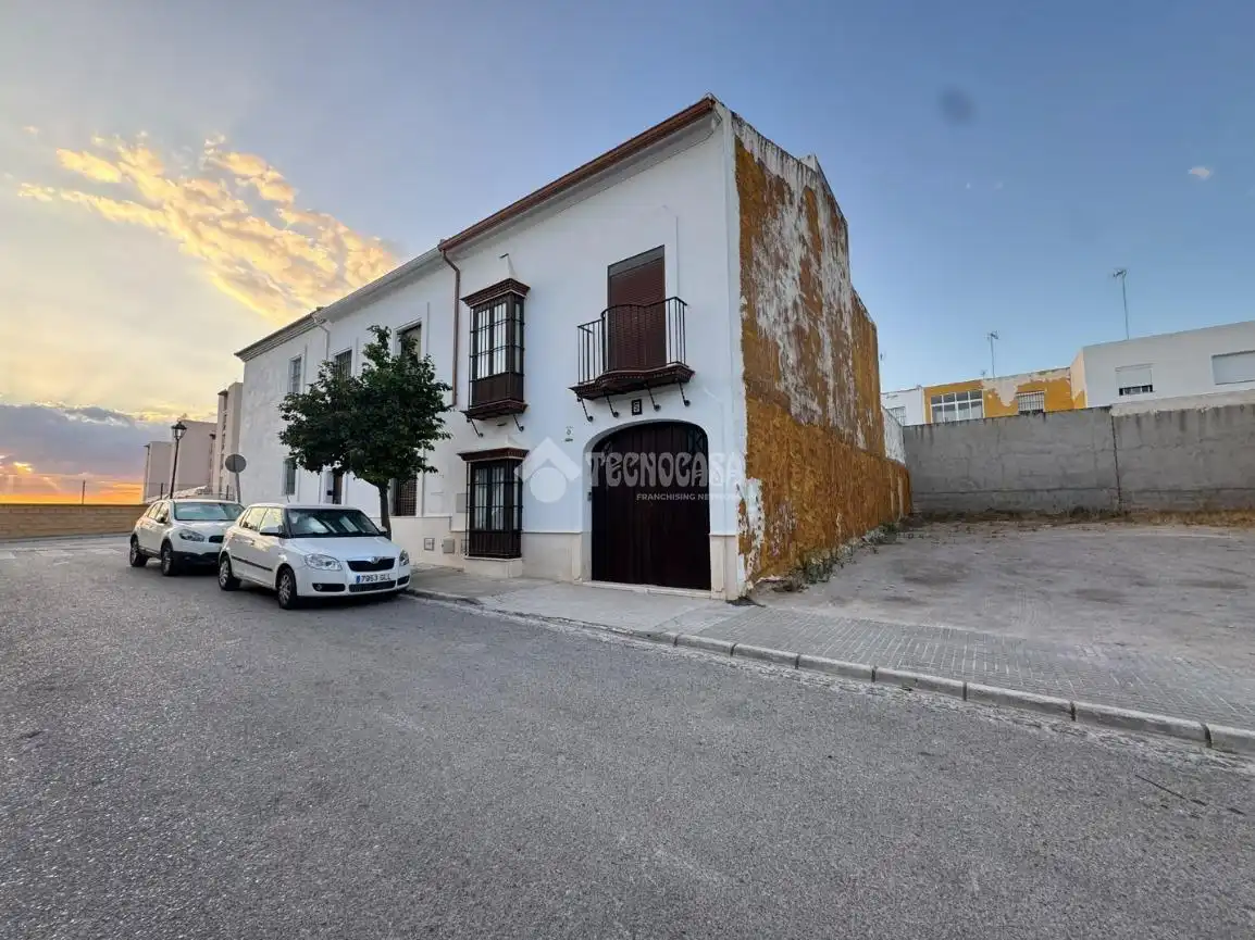 Casa adosada en venta en Calle Dr. Manuel E. Patarroyo, Osuna