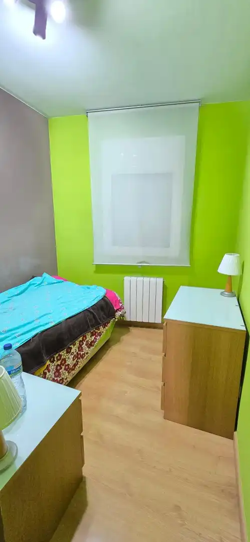 Schlafzimmer von Einfamilien-Reihenhaus zum Verkauf in Santa Perpètua de Mogoda mit Klimaanlage, Heizung und Terrasse