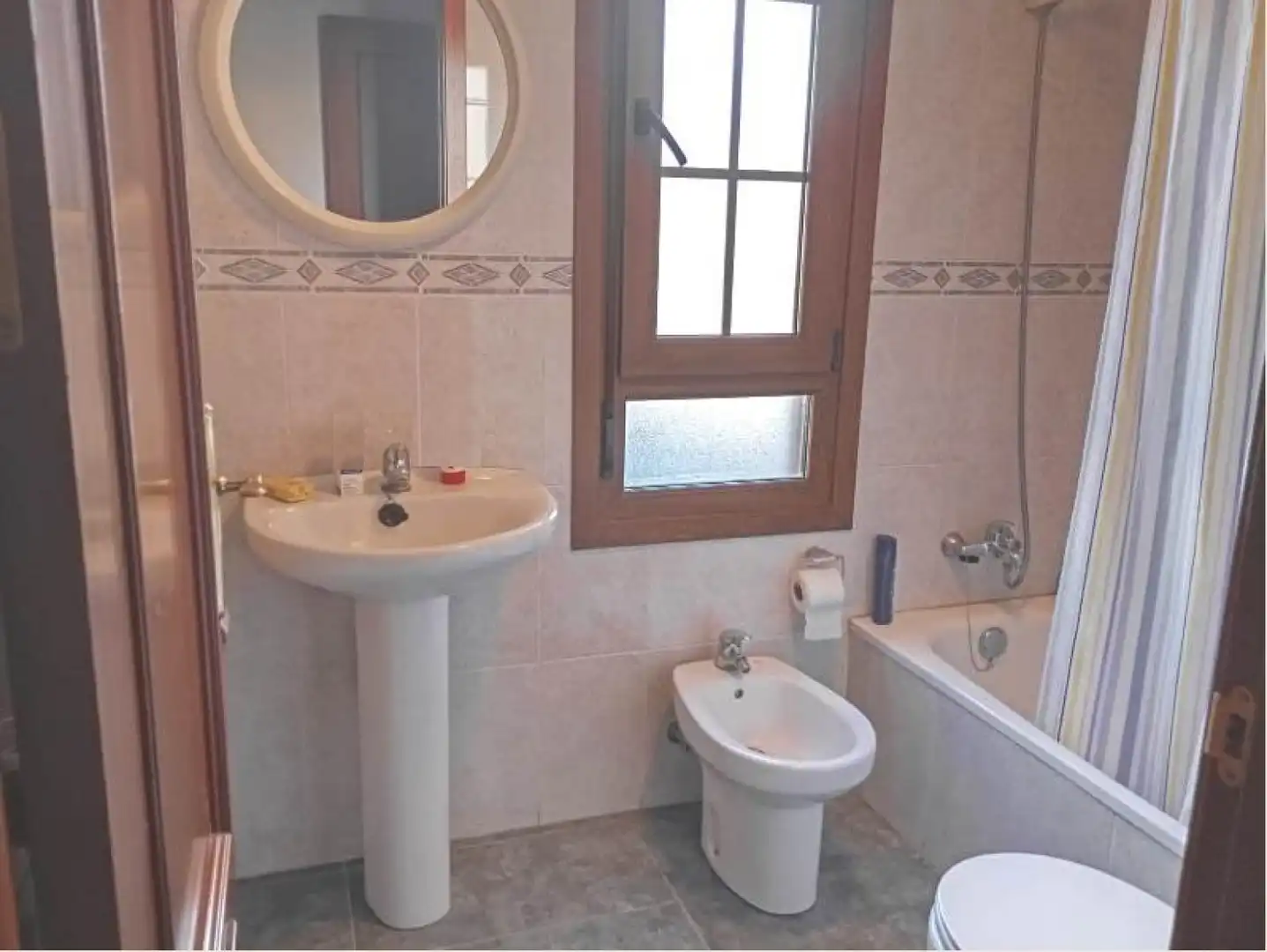 Baño de Piso en venta en Cartes con Calefacción, Parquet y Terraza