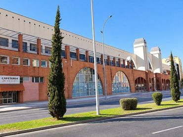 Local comercial de lloguer a Centro