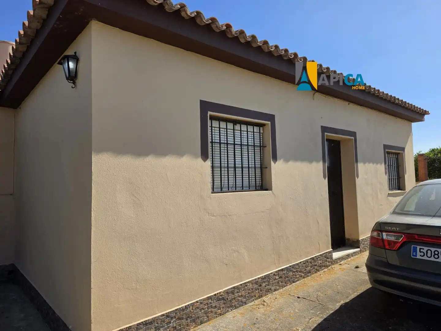 Exterior view of Houses for sale in Chiclana de la Frontera  with Terrace and Furnished