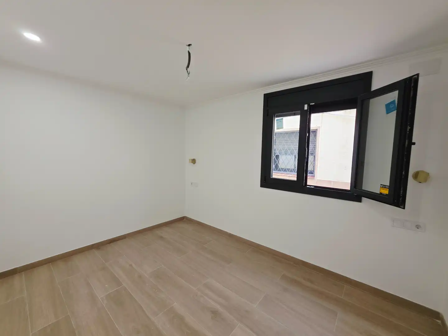Bedroom of Ground floor for sale in Castelldefels  with Air Conditioner, Heating and Terrace