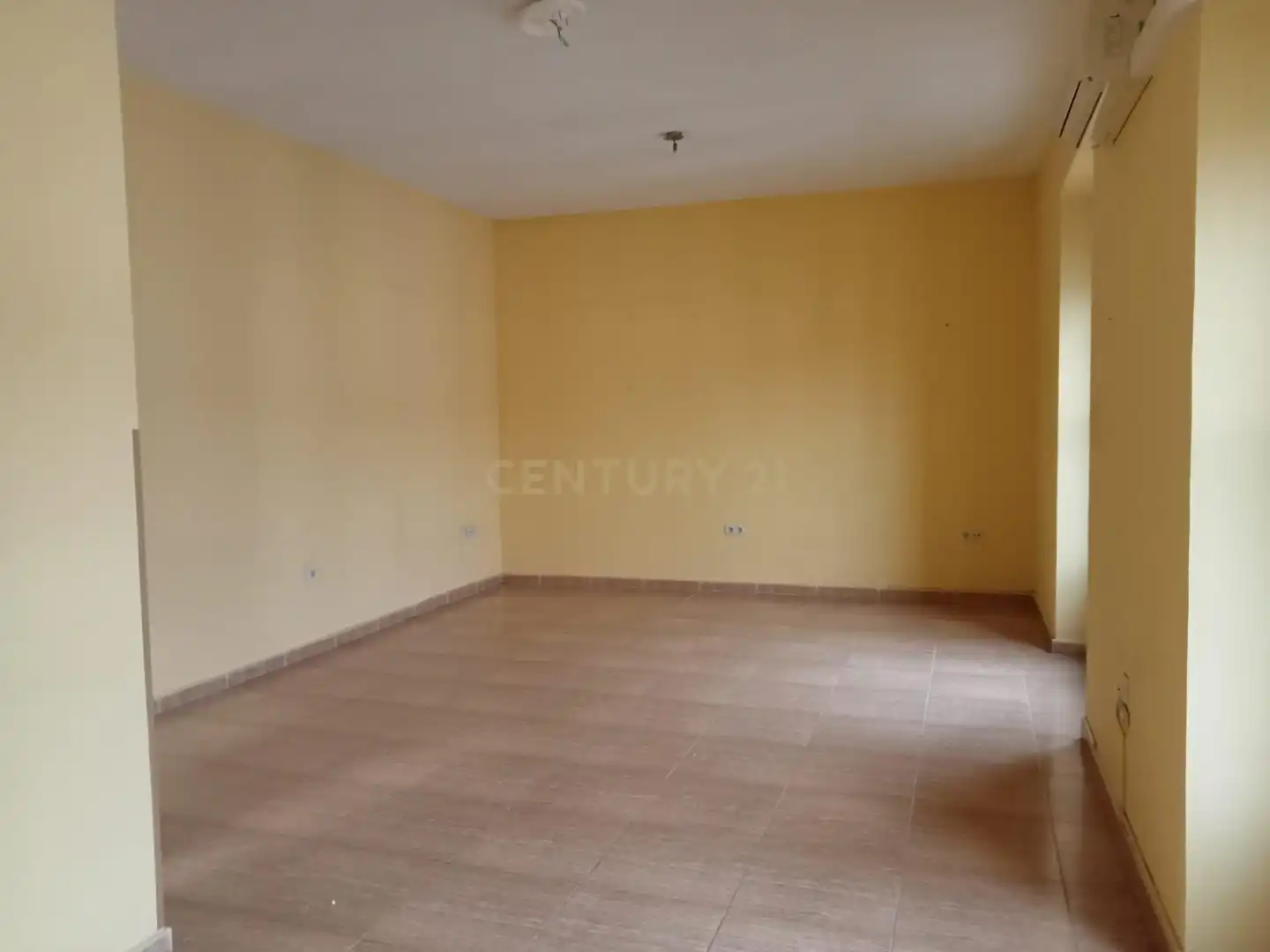 Flat for sale in Olivenza  with Air Conditioner, Storage room and Balcony