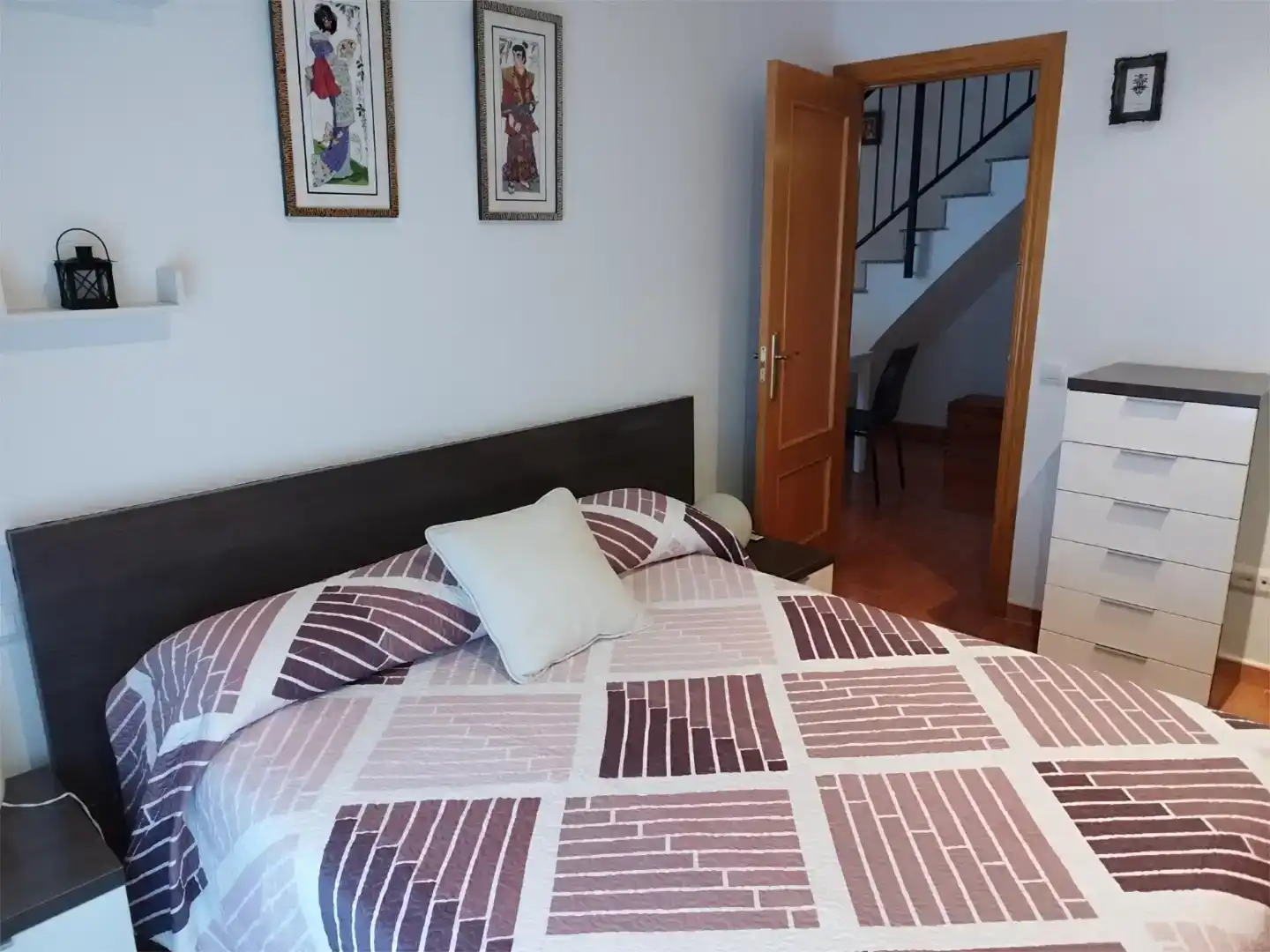 Habitación de Ático en venta en Serra con Aire acondicionado, Trastero y Amueblado