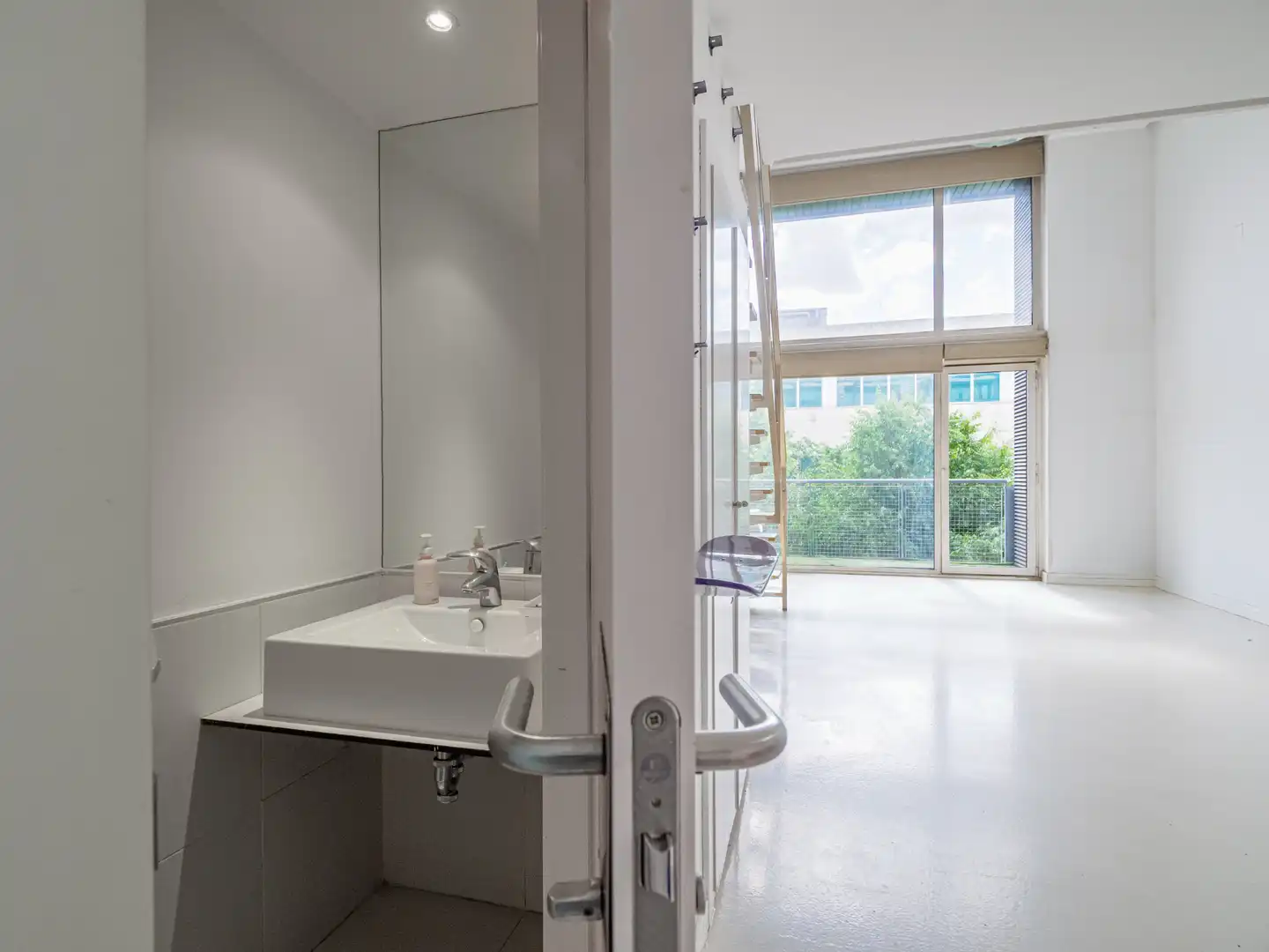 Badezimmer von Loft zum Verkauf in Madrid mit Terrasse, Möbliert und Balkon