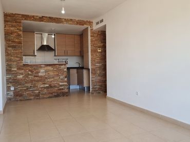 Appartamento con balcone in vendita a Carrer Sant Jordi