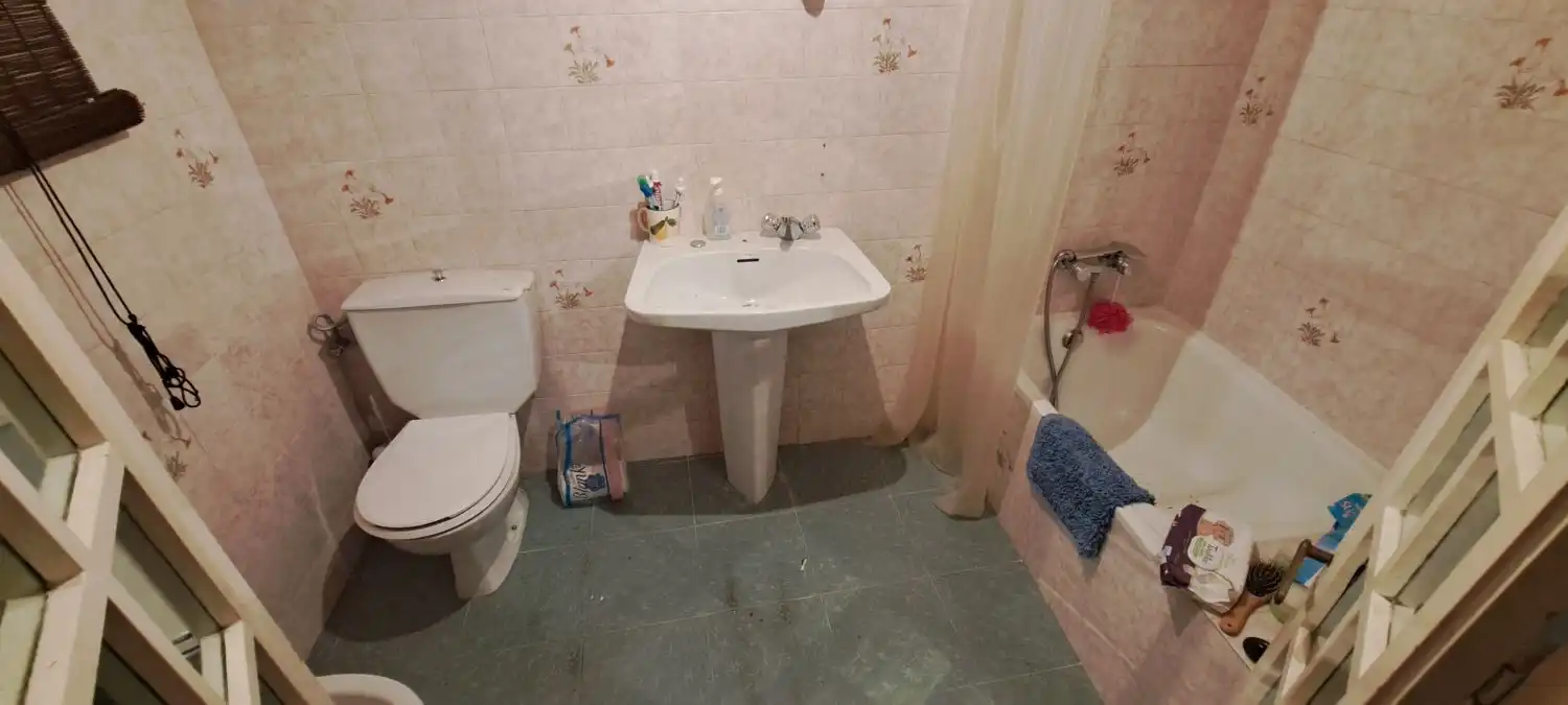Bathroom of Houses for sale in Arén  with Storage room and Balcony