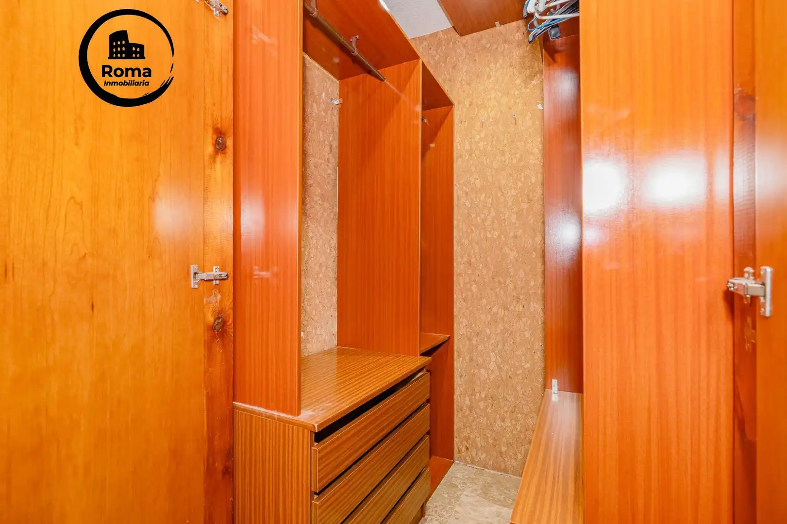 Habitación de Ático en venta en La Zubia con Aire acondicionado, Calefacción y Terraza