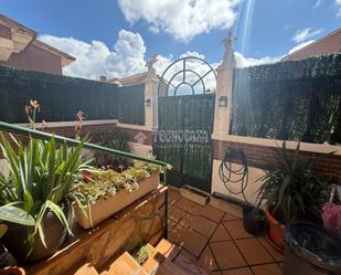 Terrassa de Casa adosada en venda en Seseña amb Aire condicionat i Traster