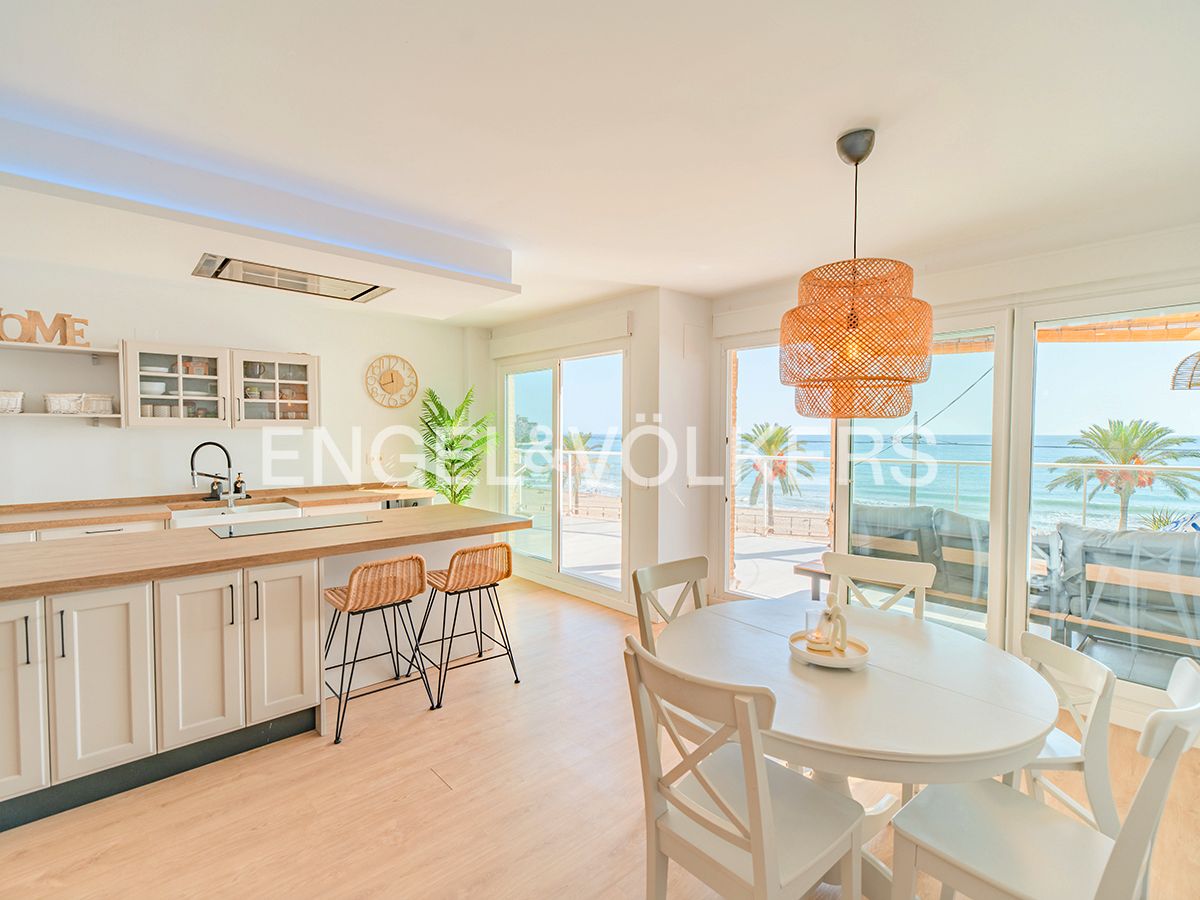 Comedor de Piso en venta en El Campello con Aire acondicionado, Calefacción y Terraza