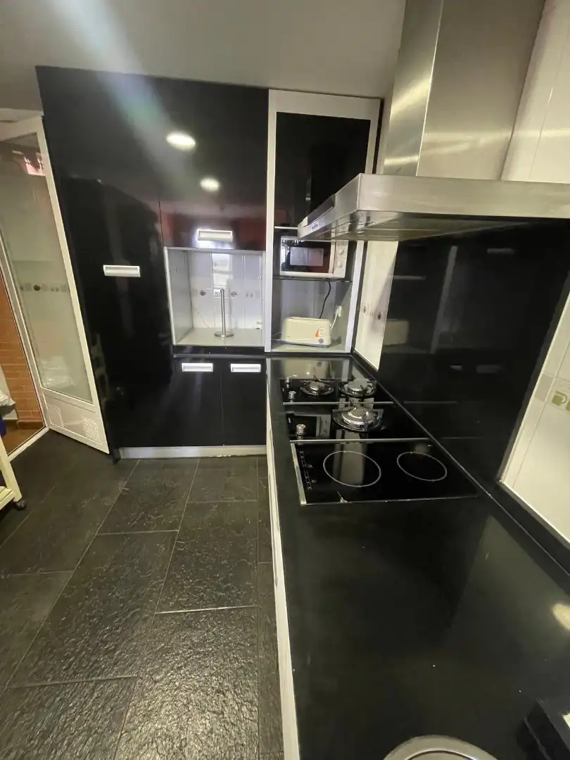 Flat for sale in Calle Polonia, Nuevo Parque